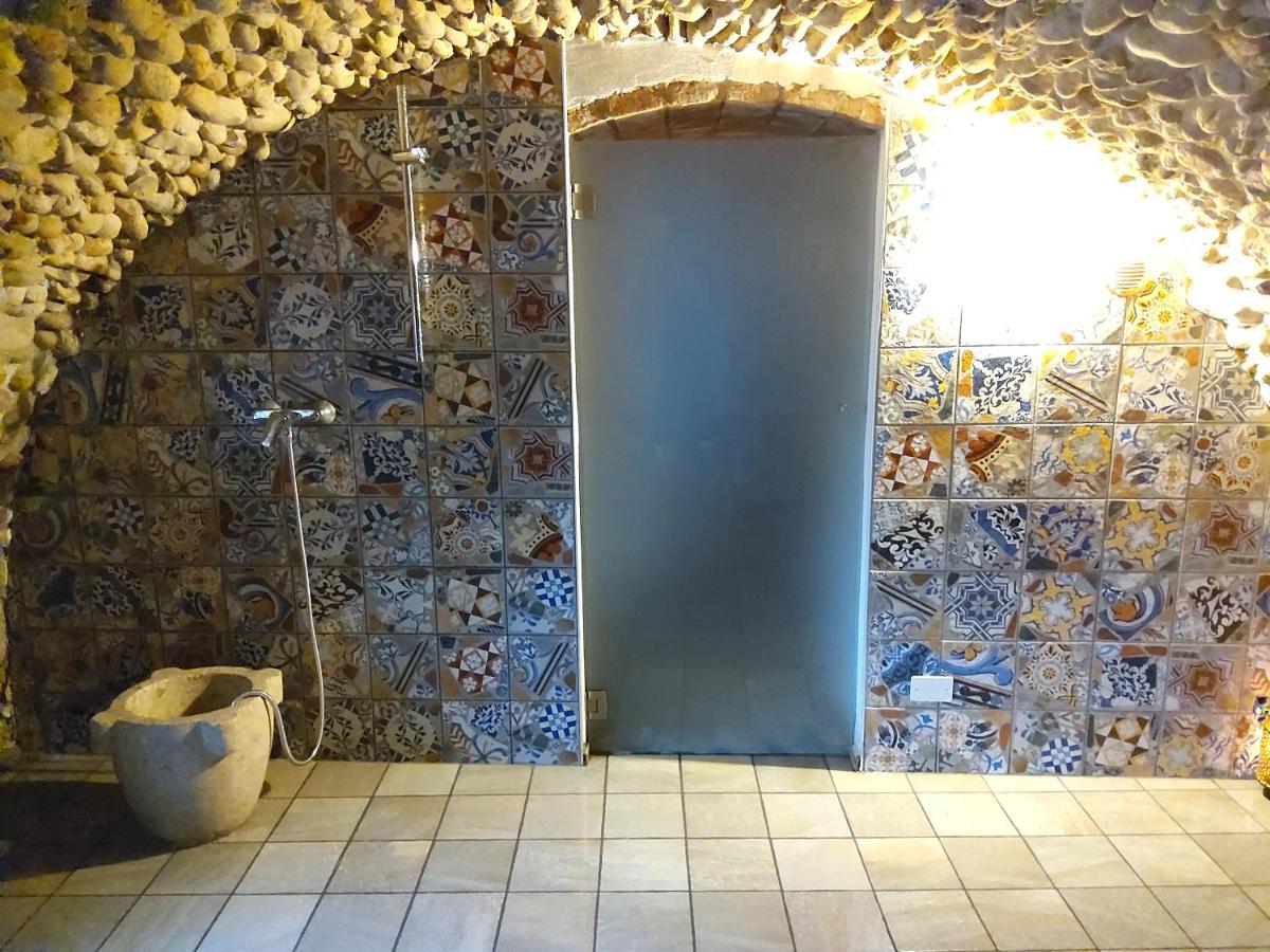Antica Villa Cuneo- Guest House - "B&B E Non Un Hotel A Cuneo" 외부 사진
