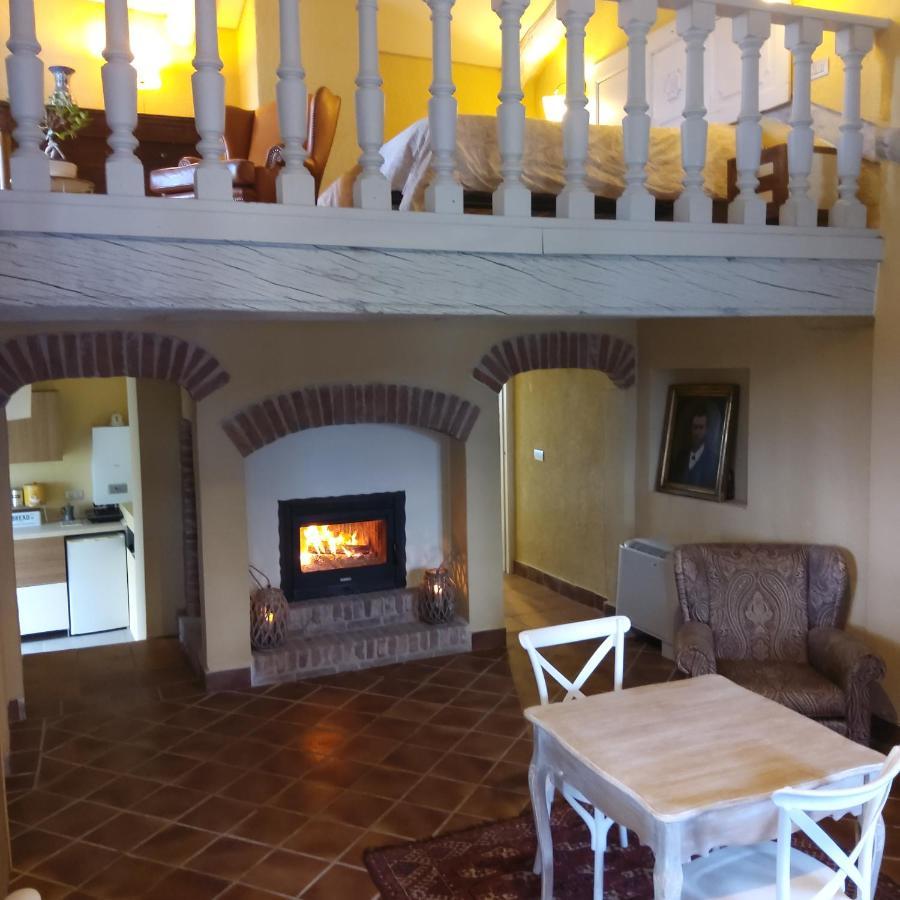 Antica Villa Cuneo- Guest House - "B&B E Non Un Hotel A Cuneo" 외부 사진