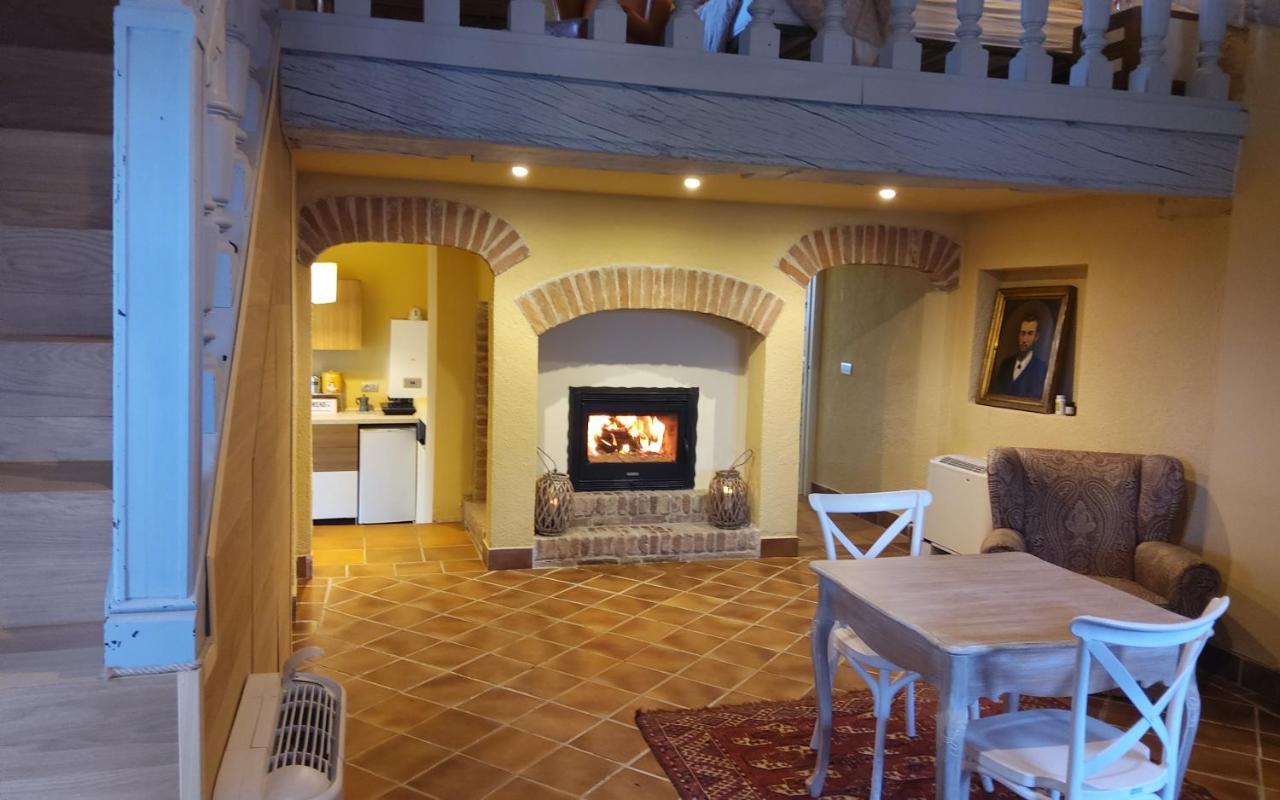 Antica Villa Cuneo- Guest House - "B&B E Non Un Hotel A Cuneo" 외부 사진