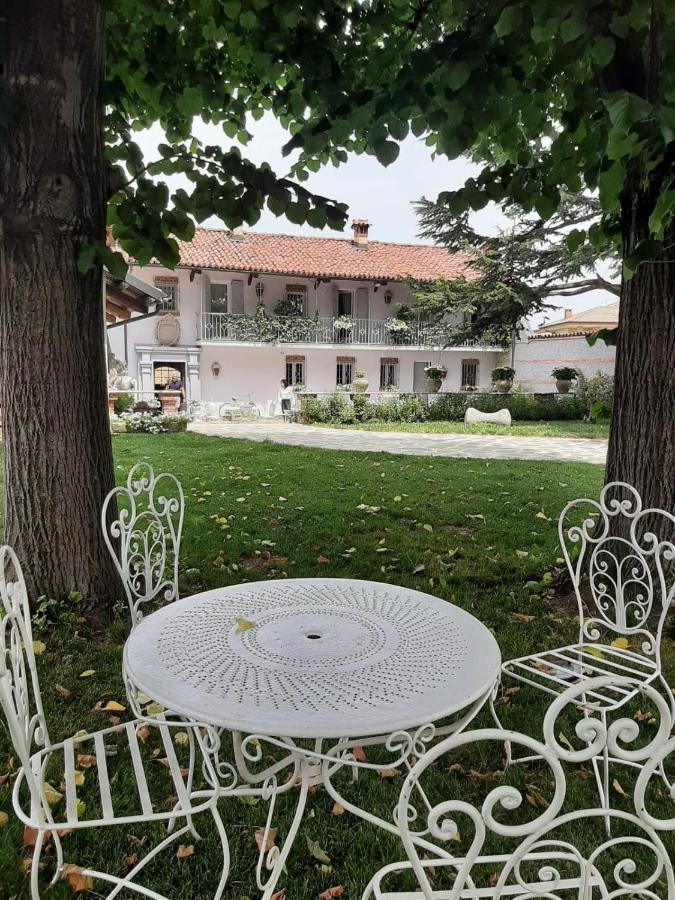 Antica Villa Cuneo- Guest House - "B&B E Non Un Hotel A Cuneo" 외부 사진