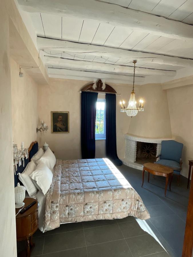 Antica Villa Cuneo- Guest House - "B&B E Non Un Hotel A Cuneo" 외부 사진