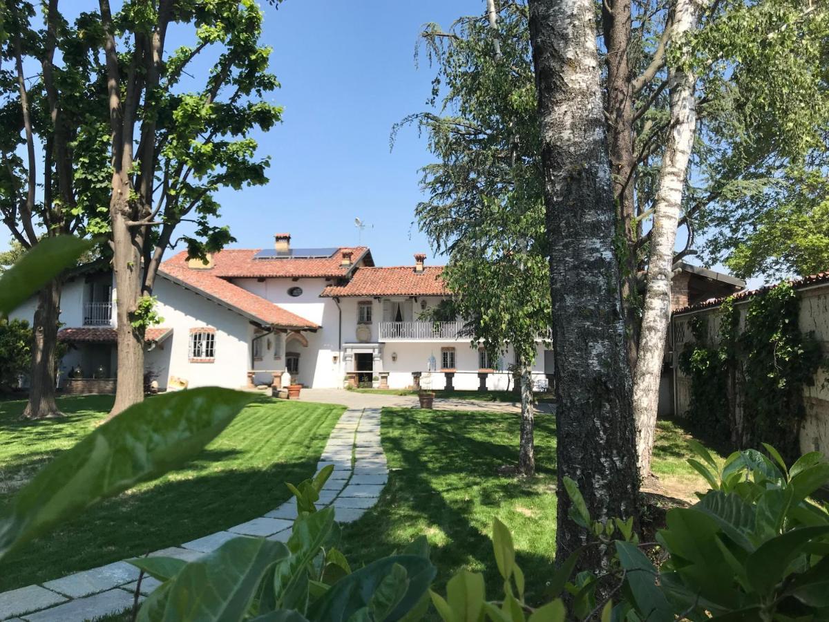 Antica Villa Cuneo- Guest House - "B&B E Non Un Hotel A Cuneo" 외부 사진
