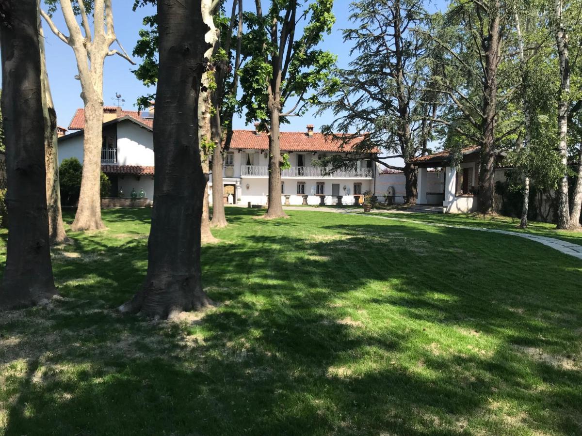 Antica Villa Cuneo- Guest House - "B&B E Non Un Hotel A Cuneo" 외부 사진